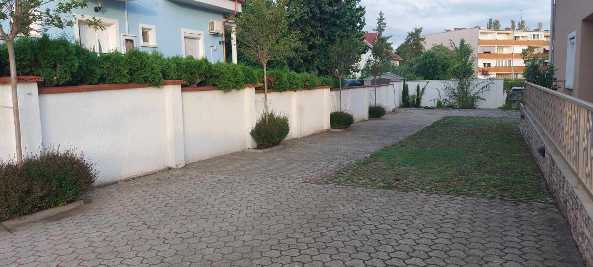 Siesta Apartmanhaz Balatonfuered Екстериор снимка
