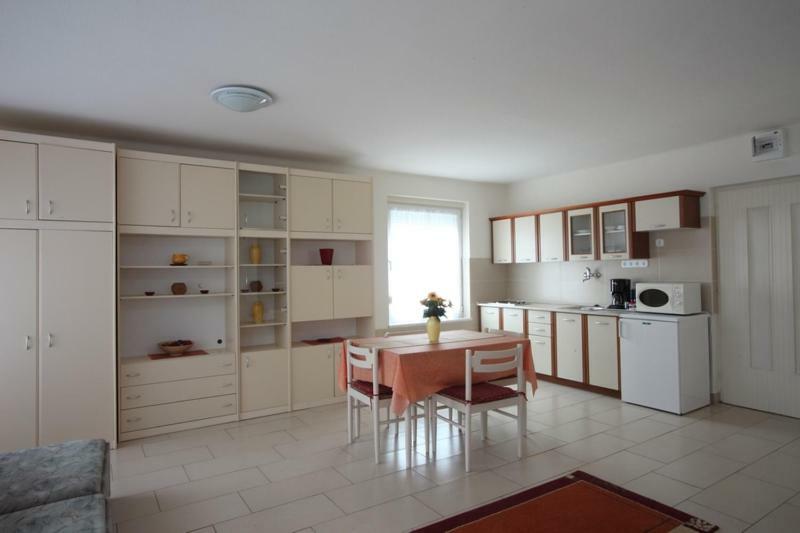 Siesta Apartmanhaz Balatonfuered Екстериор снимка