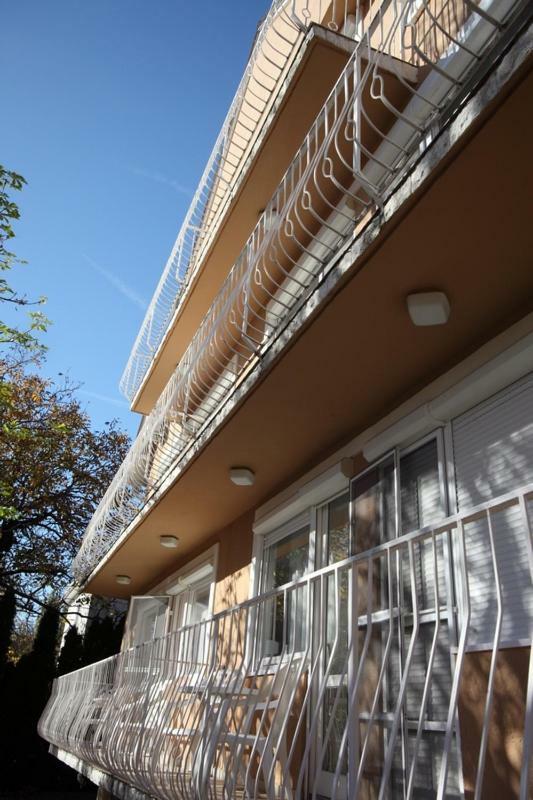Siesta Apartmanhaz Balatonfuered Екстериор снимка